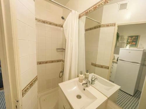 Historical Bica - 3 Bedroom Apartment リスボン エクステリア 写真